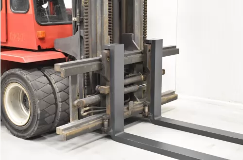 Těžkotonážní elektrický vysokozdvižný vozík KALMAR EC8-600 - 999