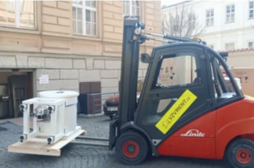 Pronájem LINDE H 30 D Univerzita Karlova v Praze