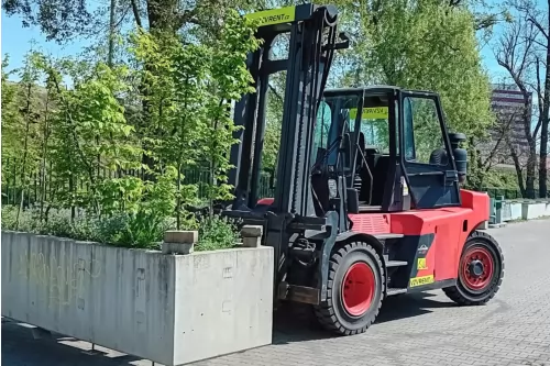 Další úspěšné květnové realizace: technika VZV RENT v akci - 5