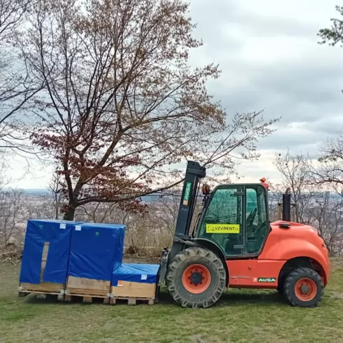 Manipulace součástek lanové dráhy na Petříně - 3