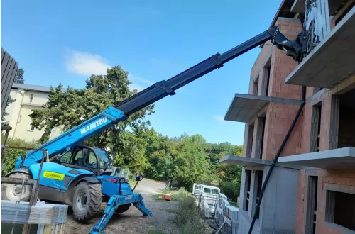Složení oken a dveří na stavbě - 999