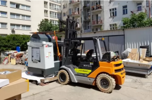 Stowinf of CNC machine