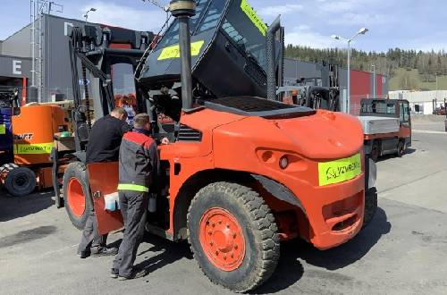 The widest selection of forklifts in Czechia and Slovakia