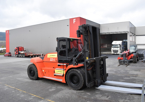 Heavy duty forklift SMV 22